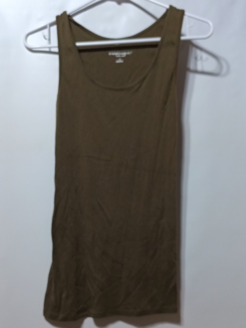 Liz Lange Olive Green Scoop Neck Tank Top